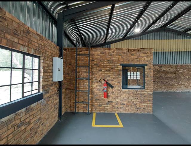 239M² WAREHOUSE TO LET IN BENONI AH